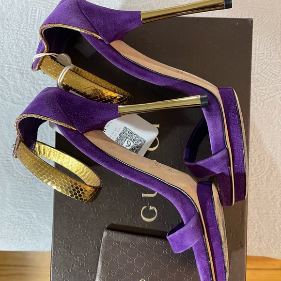 Gucci Kelis Purple Suede Platform Sandals - Picture 3 of 5